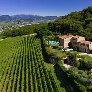 https://villa-vitis.hotelinveneto.com