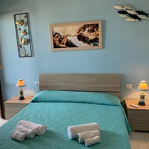 https://una-finestra-sul-mare-calasetta.in-sardinia.net